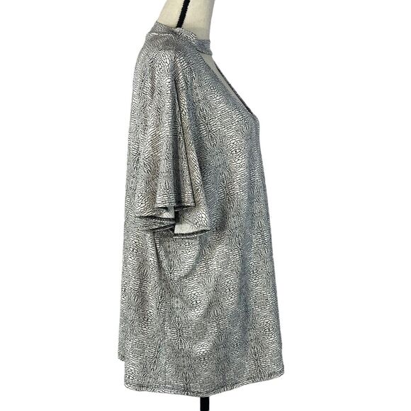 Worthington 2X-Large Top Geometric Keyhole V-Neck Flutter Sleeve Stretch - Picture 4 of 8